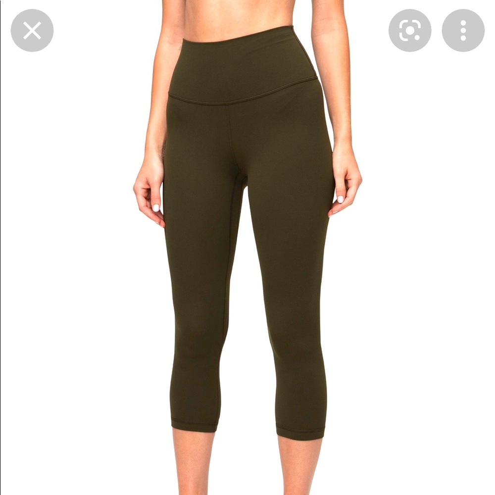 LuluLemon Capri Leggings